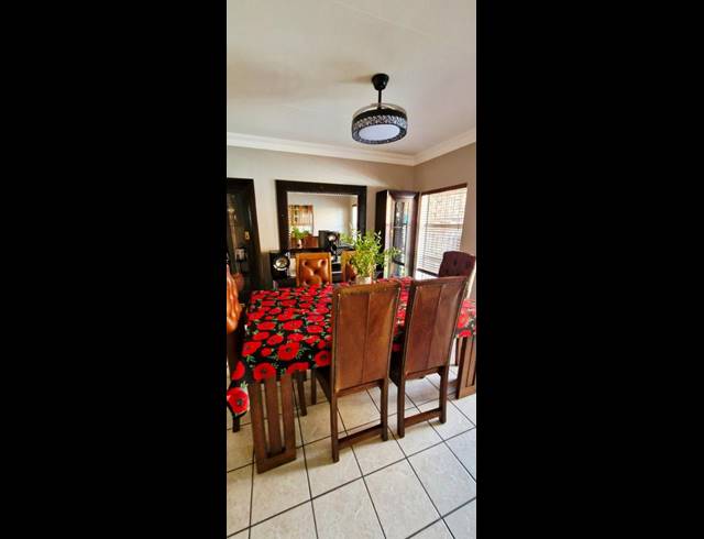 4 BEDROOM HOUSE FOR SALE IN SUNWARD PARK